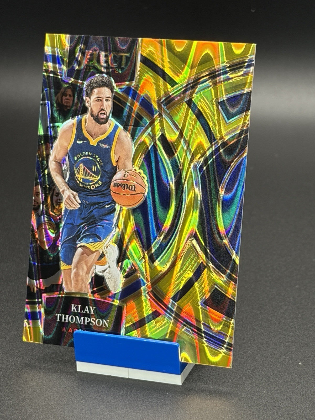 Klay Thompson [Tectonic Gold Prizm] #198 2023 Panini Select /100