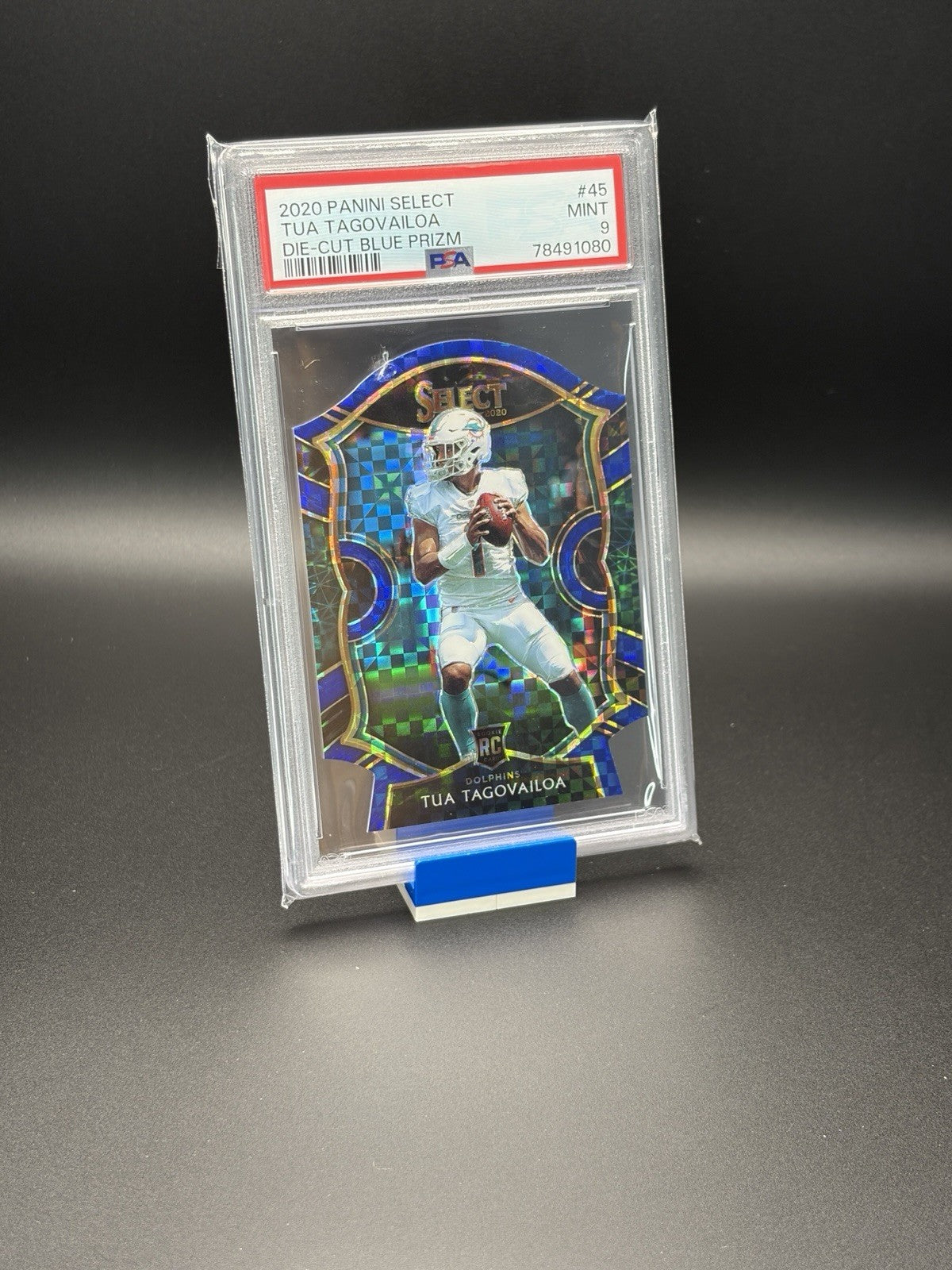 2020 Panini Select Concourse Blue Prizm Die-Cut (RC) Tua Tagovailoa #45 - PSA 90