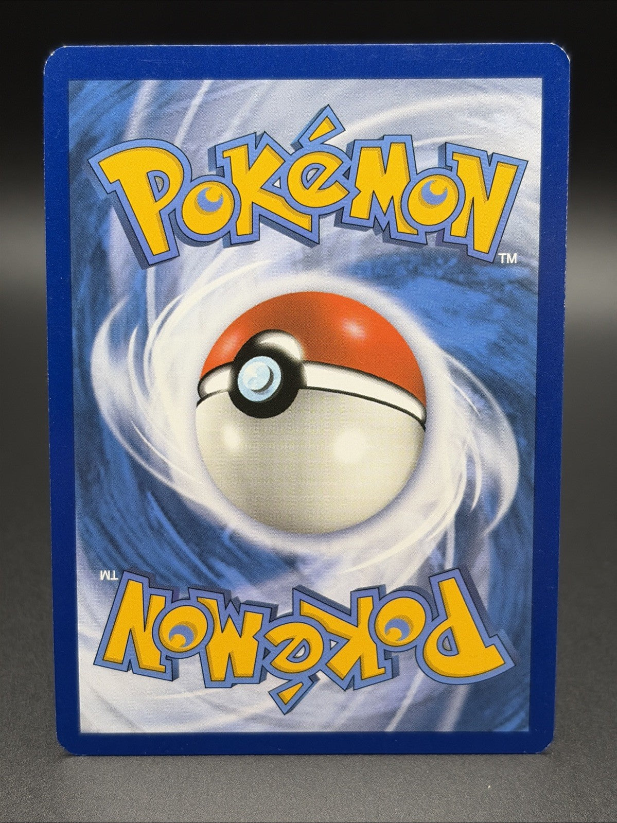 Machamp 13/18 Detective Pikachu Holo1