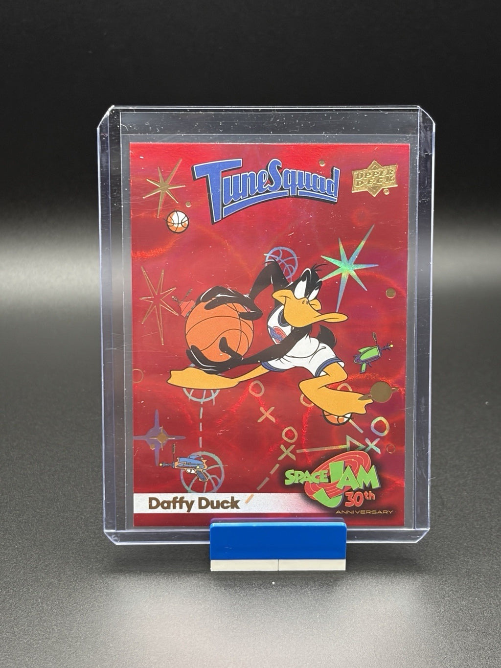2026 Upper Deck Space Jam 30th Anniversary Daffy Duck #1 Fly High Red /19960