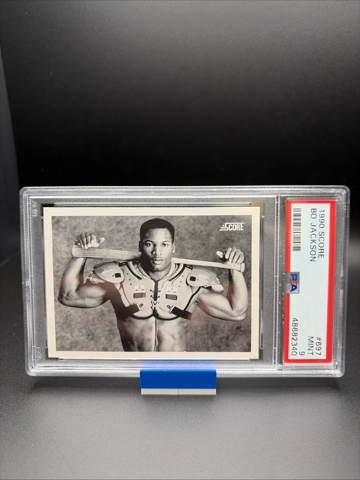 1990 Score - Bo Jackson #697 PSA 90